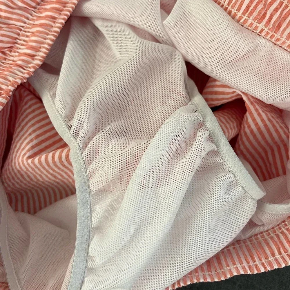 Solid & Striped XXL $125 Classic Swim Trunk Pink Seersucker NWT 4
